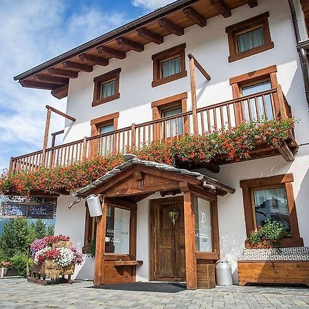 Отель Relais Du Berger Аоста Экстерьер фото